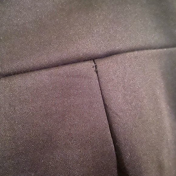 *SOLD* Black Pencil Skirt, size L - Picture 5 of 6